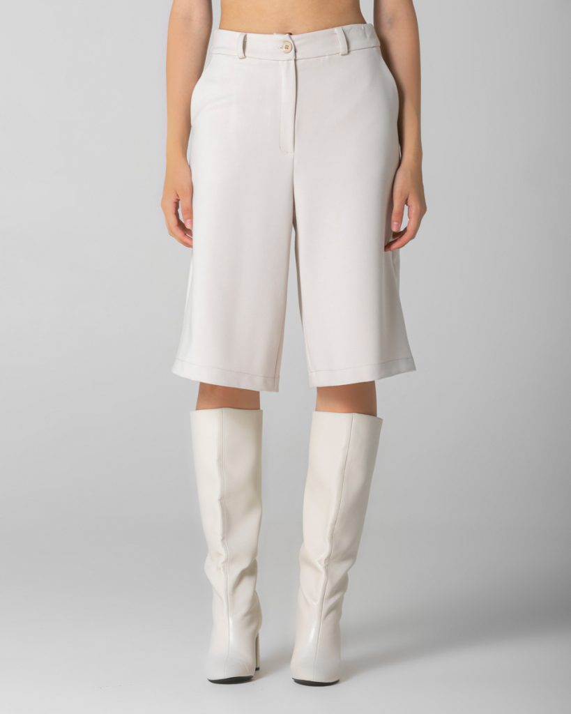 Cream long bermuda