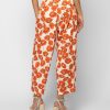 Floral high waist pants kokefashionshop Floral high waist pants